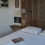 Vila Confort Avec Piscine Privee *