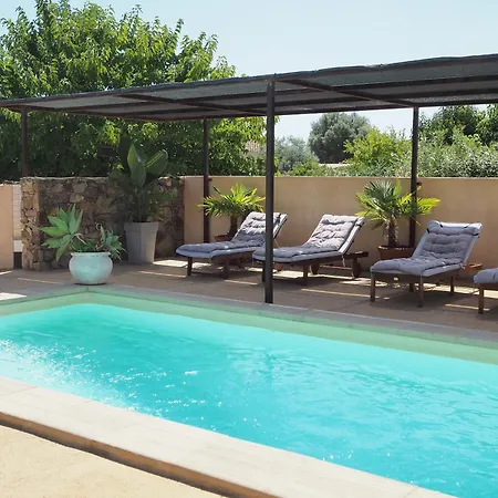 Confort Avec Piscine Privée * Ventiseri