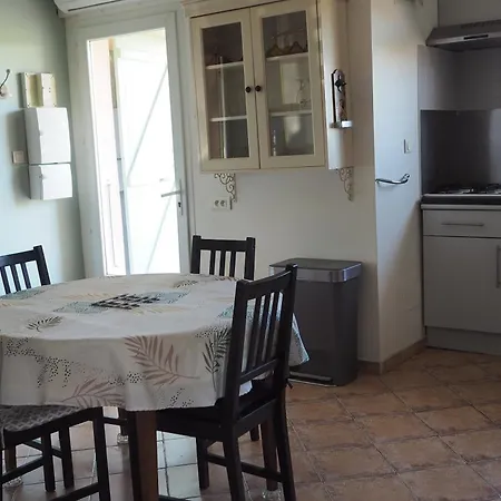 Confort Avec Piscine Privee Ventiseri