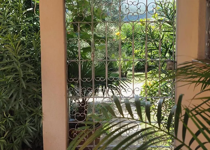 Confort Avec Piscine Privee * Ventiseri