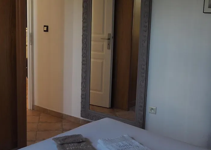 Confort Avec Piscine Privee Ventiseri